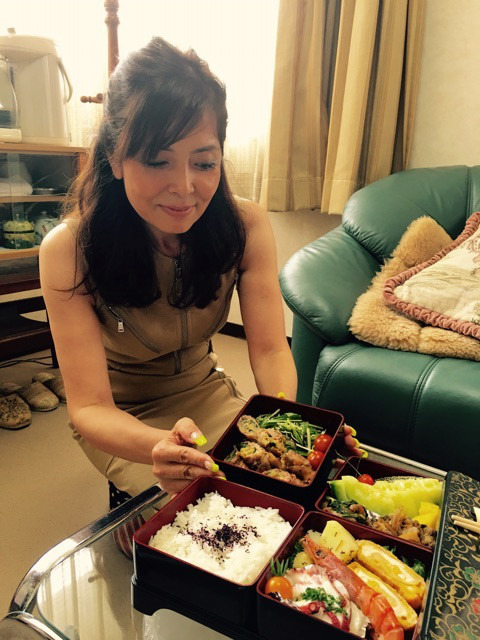 {885B5A06-84EA-459A-95EA-D22AE203A395}