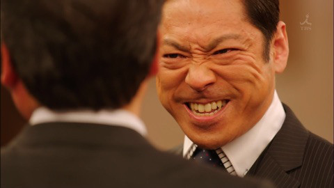 {728DB348-D754-436F-A617-F9932E3274F3}